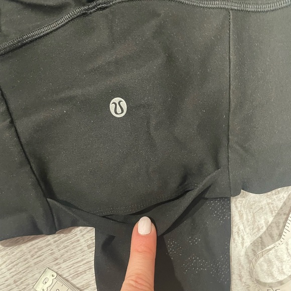 Lululemon leggings high impact - Picture 2 of 5